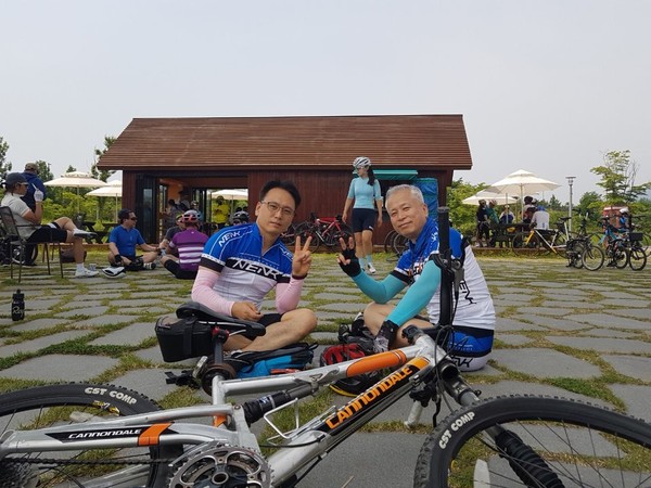 자전거동호회(자료제공=광주지역건축사회)