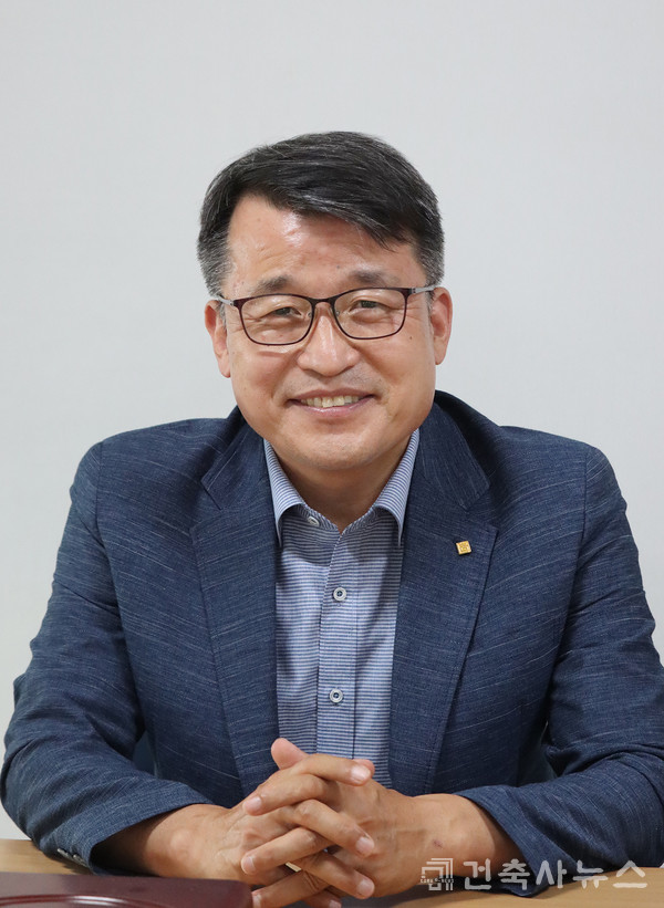 안성지역건축사회 이봉우 회장