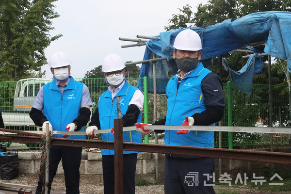 현장 철거 작업 모습