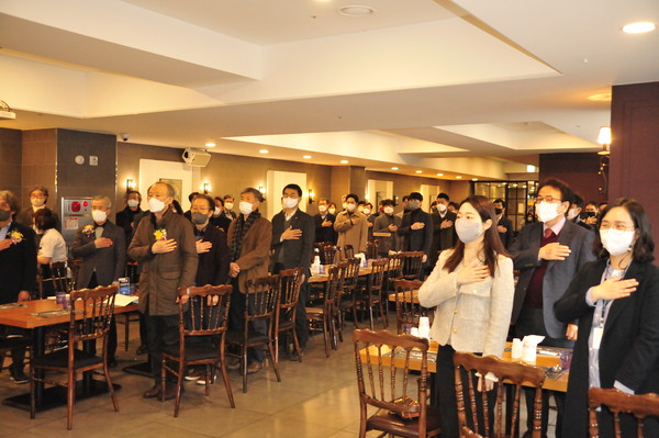 수원지역건축사회 회원들