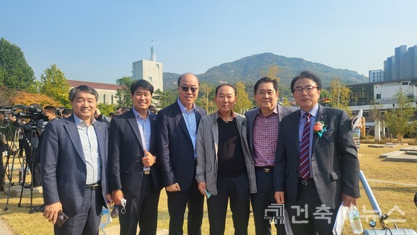 광명·시흥·성남·가평·파주지역건축사회 회장 및 양정식 경기건축문화재 집행위원장(경기도건축사회 부회장)
