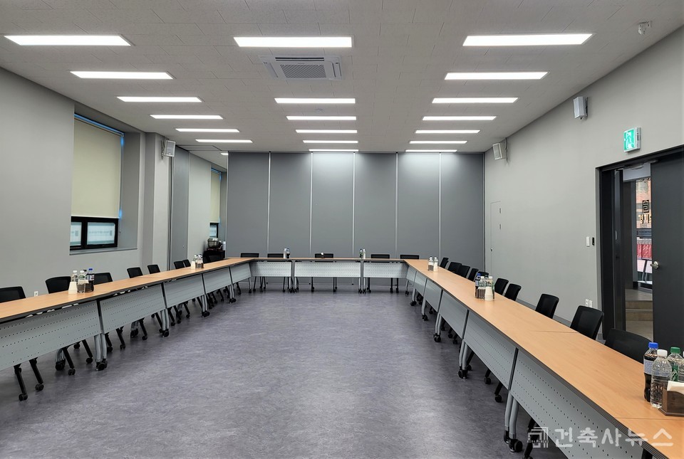 1층 회의실 전경