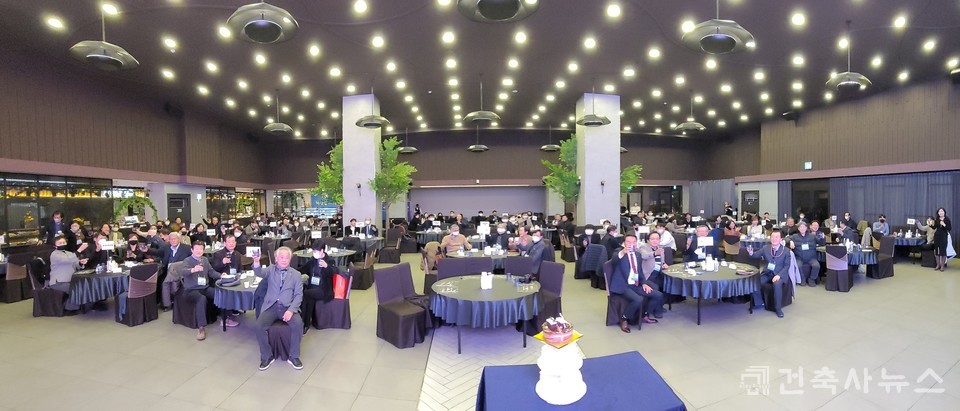  「2022 경기도건축사회 송년회」개최