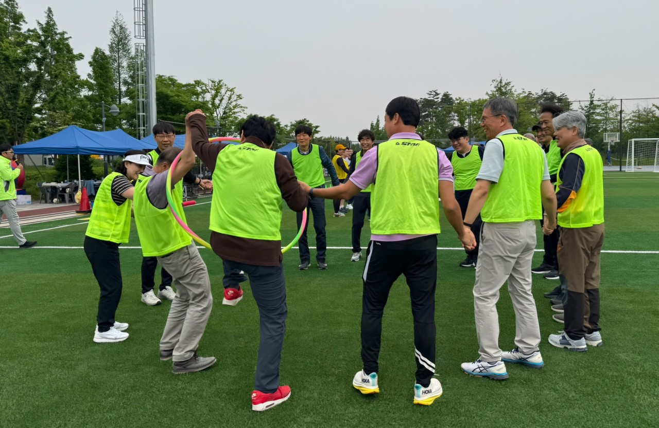 2025년 수원지역건축사회 한마음 운동회의 명랑운동회(자료제공=수원지역건축사회)