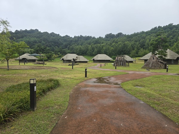 오이도 선사유적공원, 움집(사진=변희영)