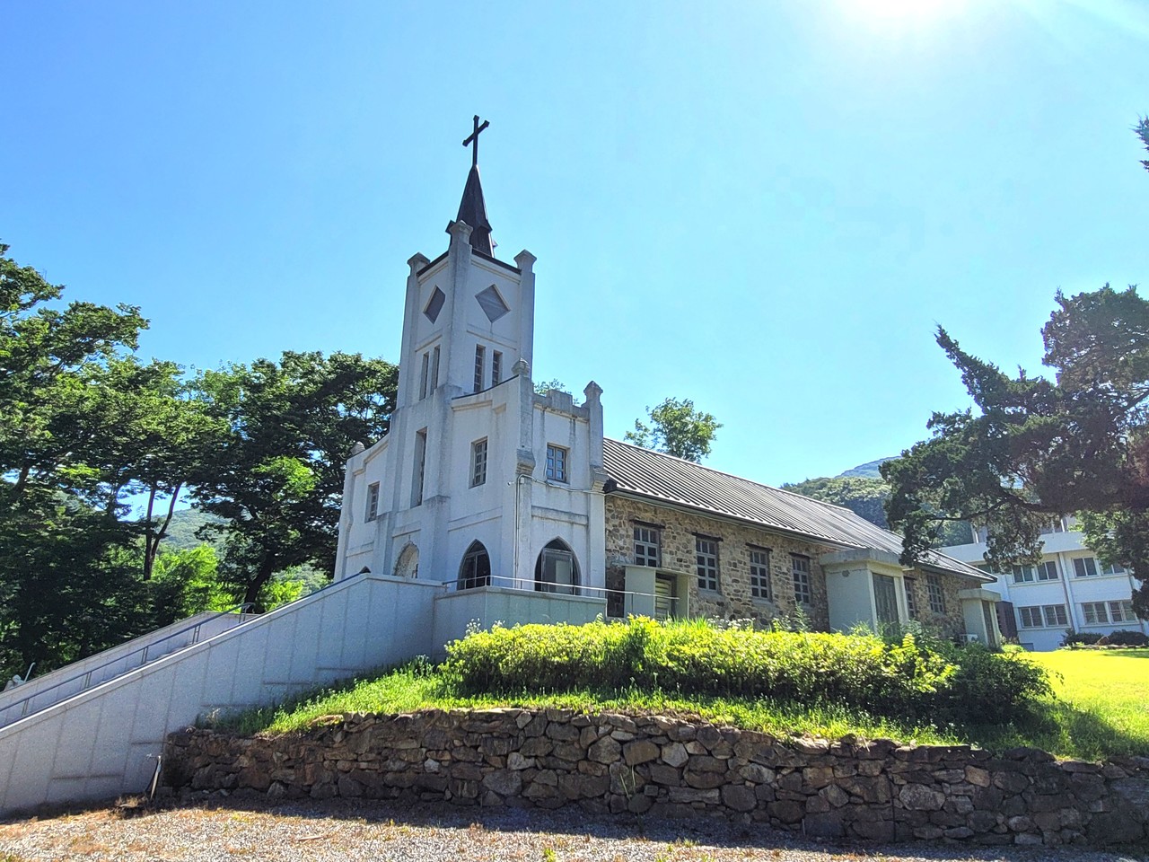 미리내 성 요셉 성당(사진=최연묵)